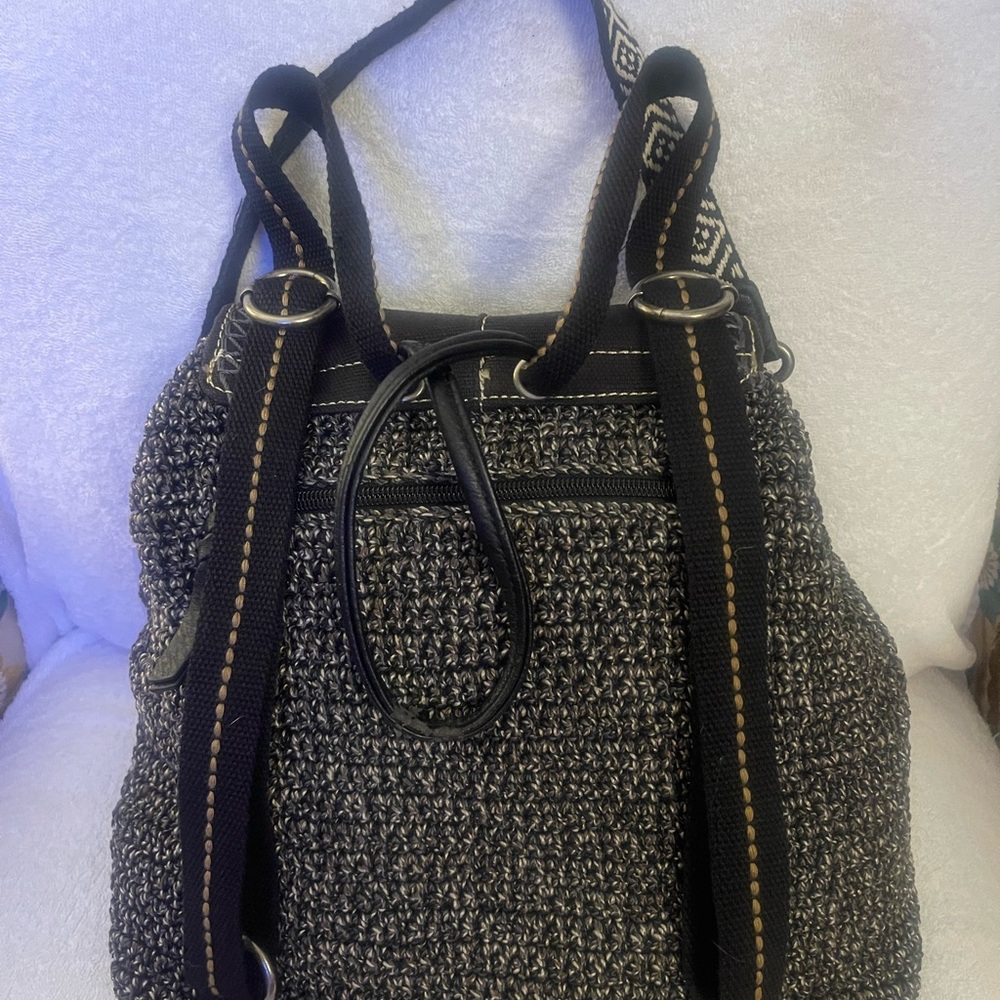 Women's hand crocheted shoulder bag, cross body, & backpack